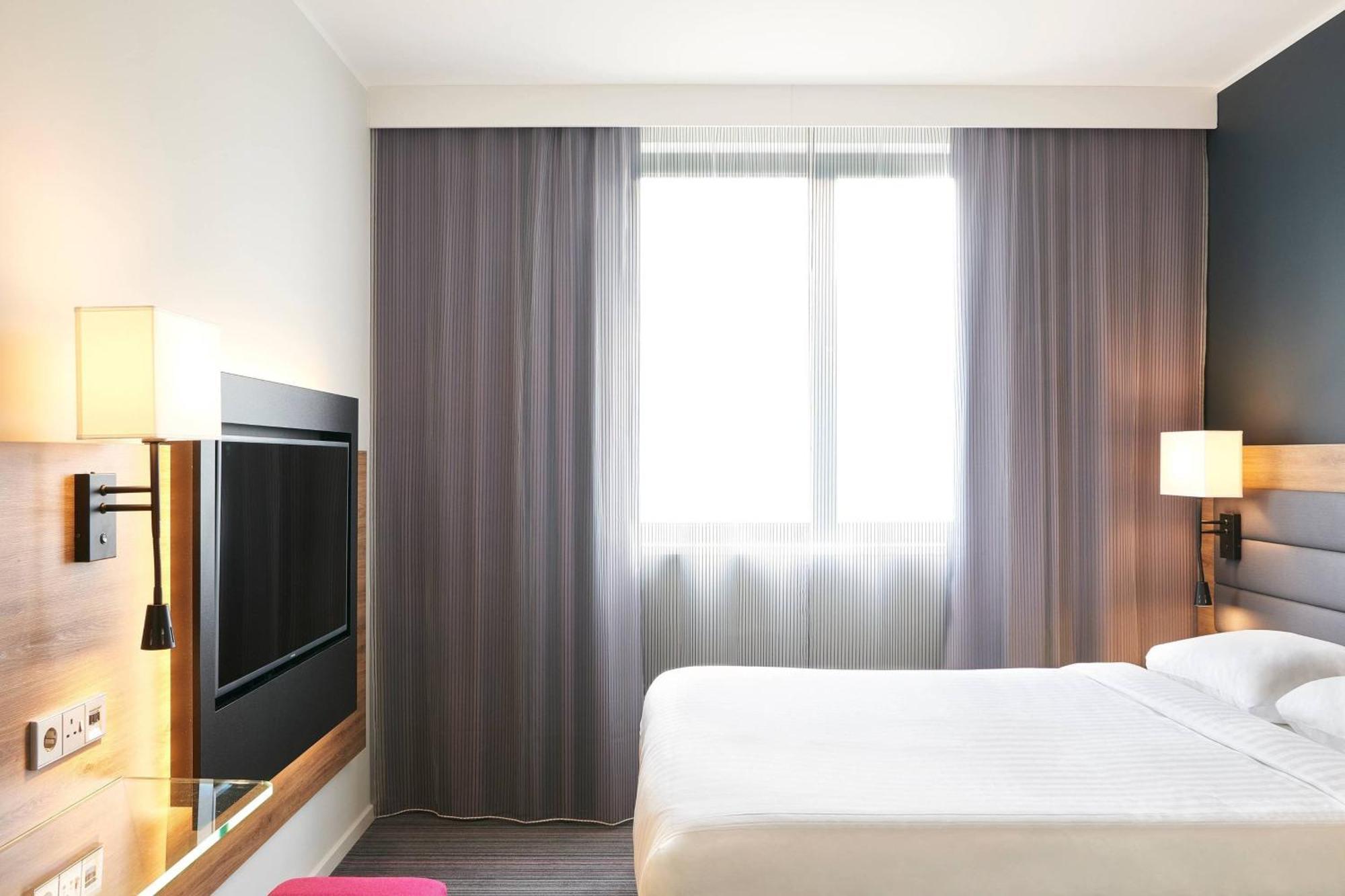 Moxy Milan Malpensa Airport Hotel Case Nuove  Ngoại thất bức ảnh